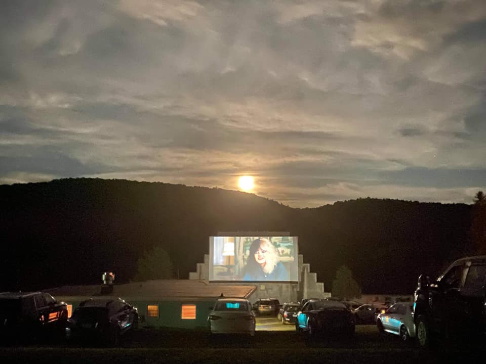 warner drive in photo